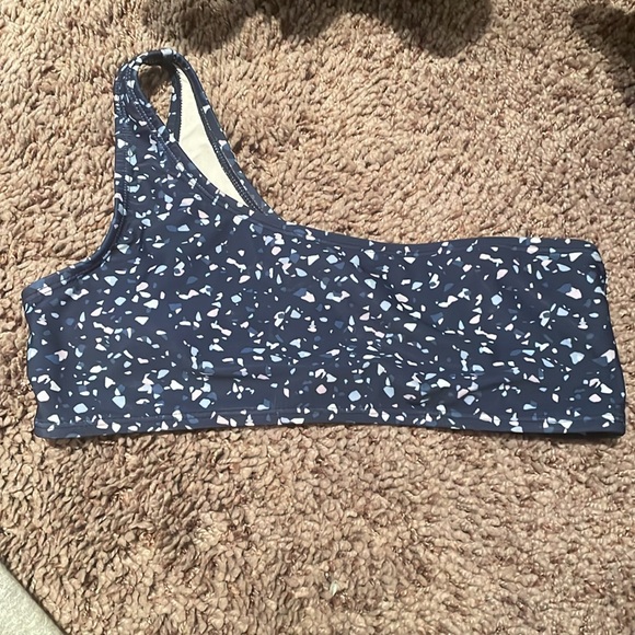 Old navy patterned swimsuit - Picture 2 of 2